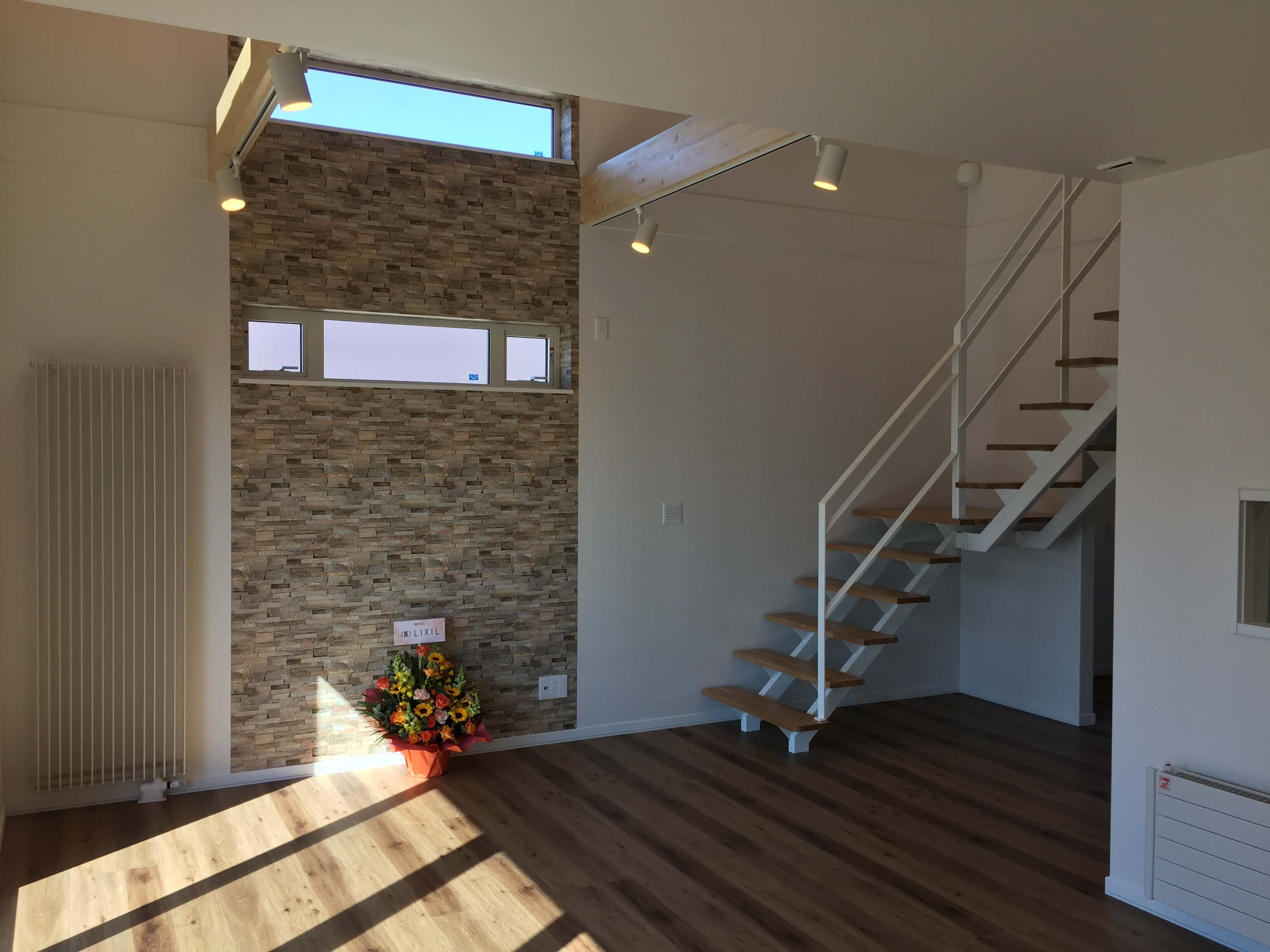 クリックで大きな画像を表示