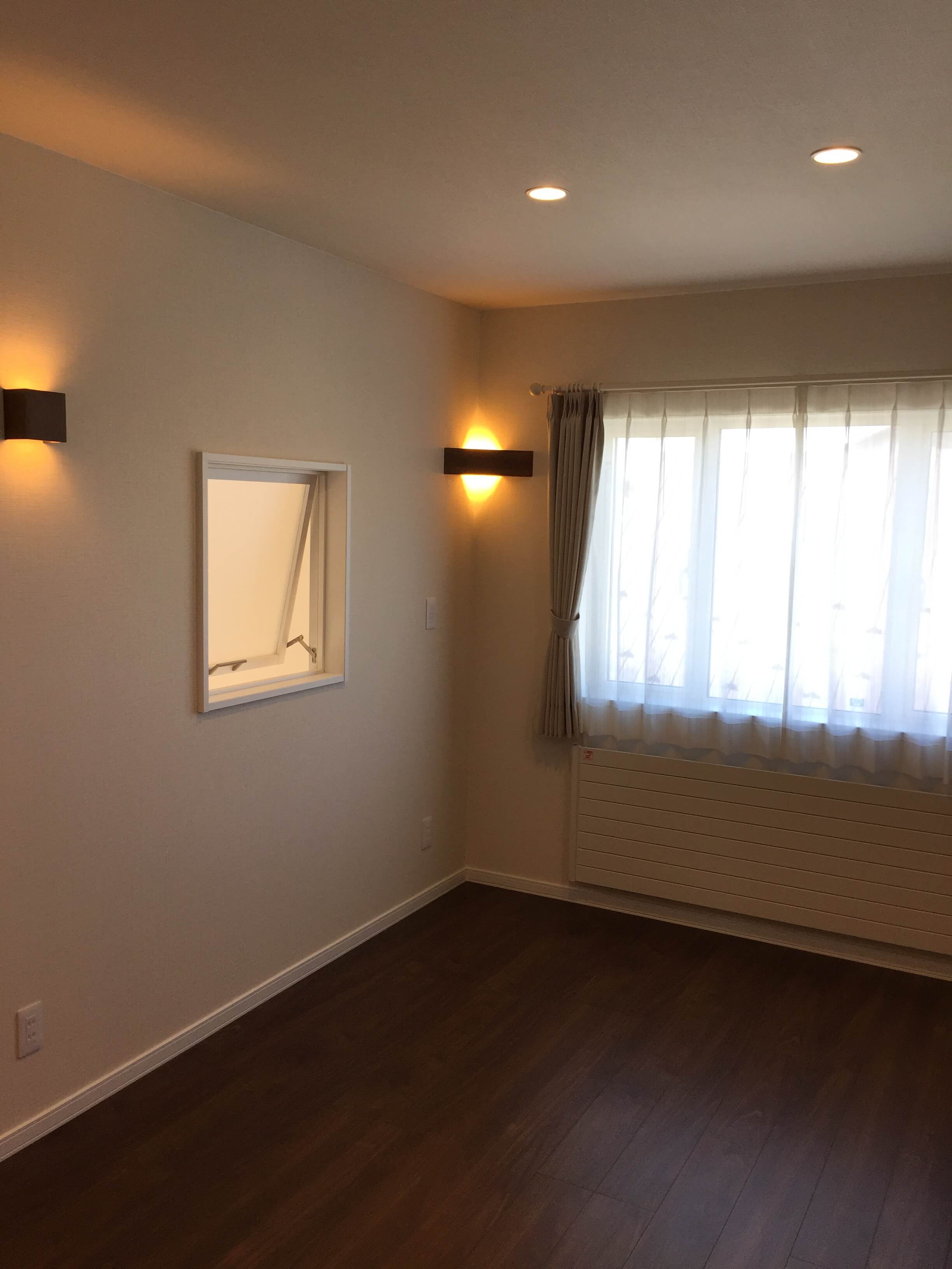 クリックで大きな画像を表示