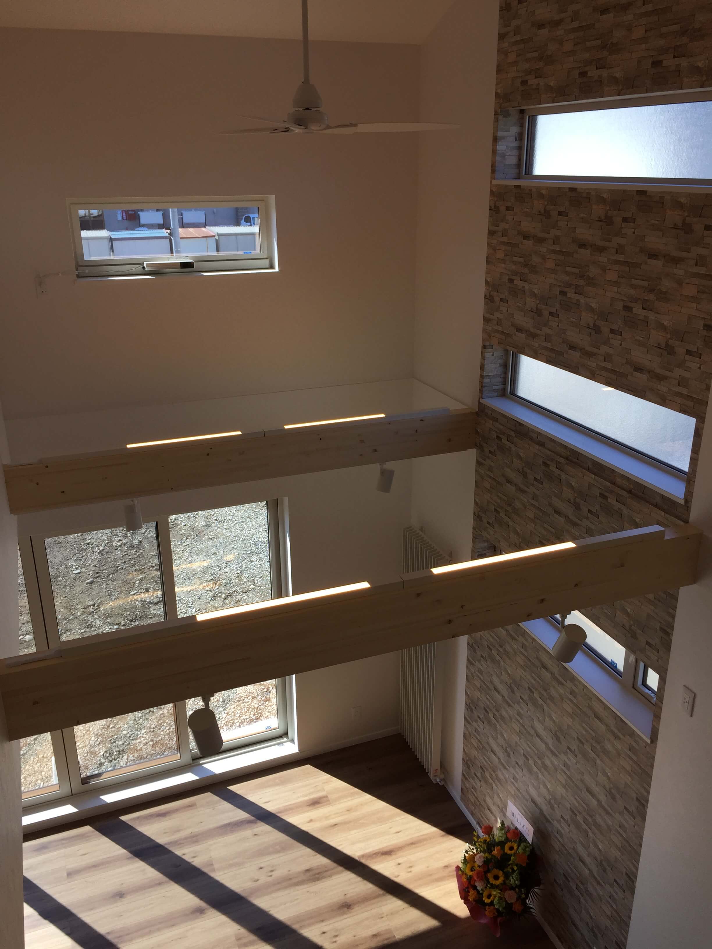 クリックで大きな画像を表示