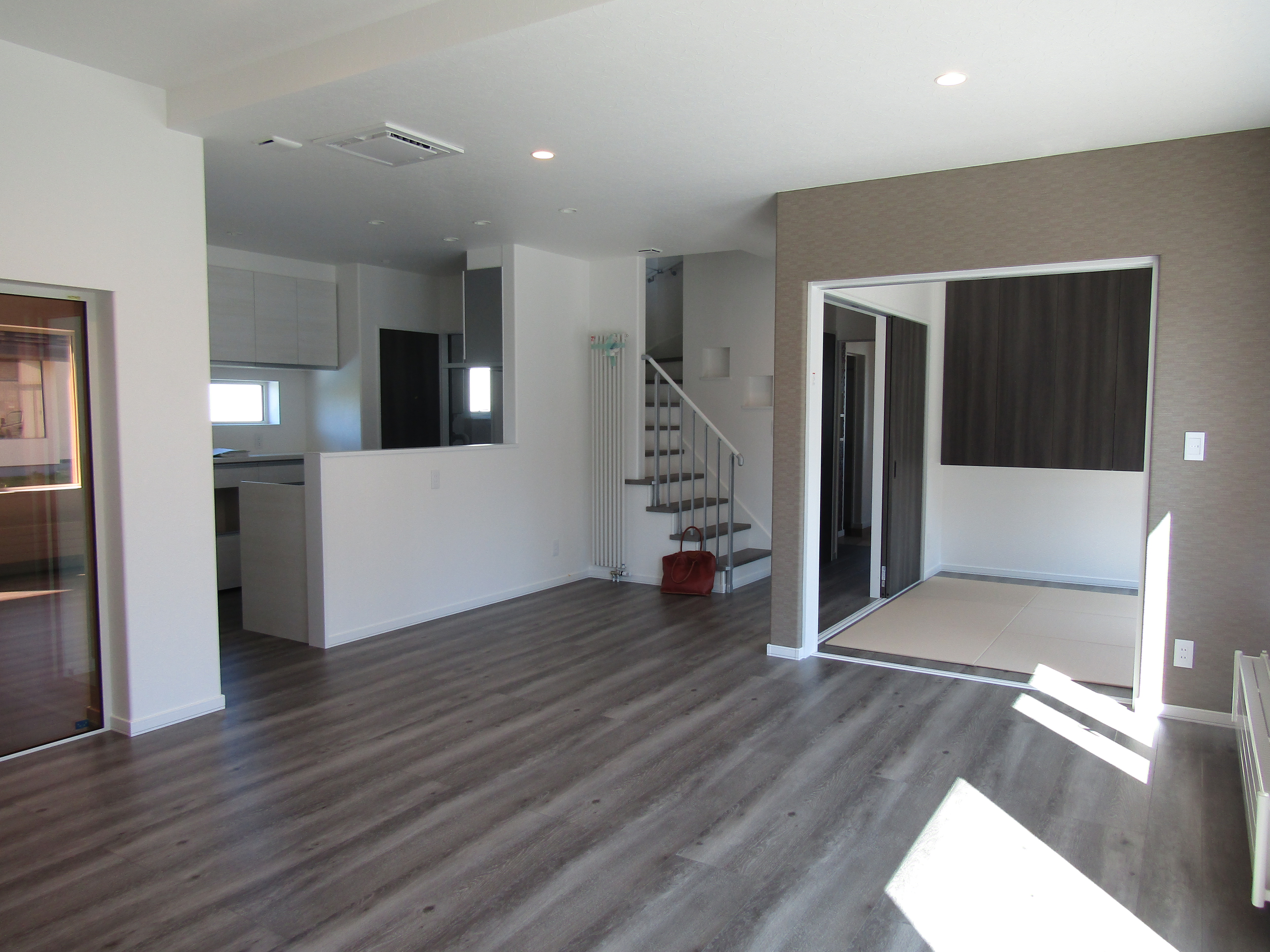 クリックで大きな画像を表示