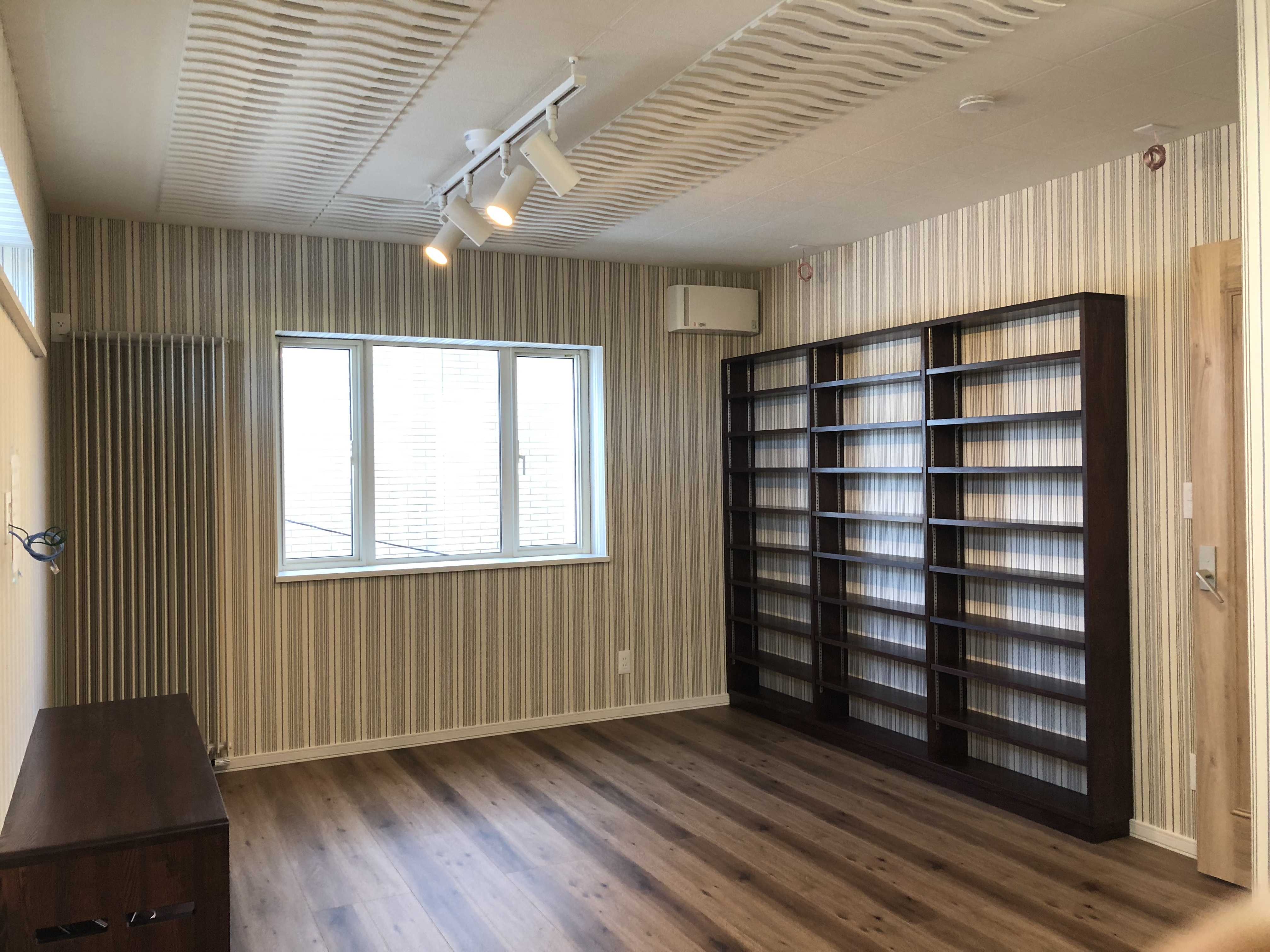 クリックで大きな画像を表示