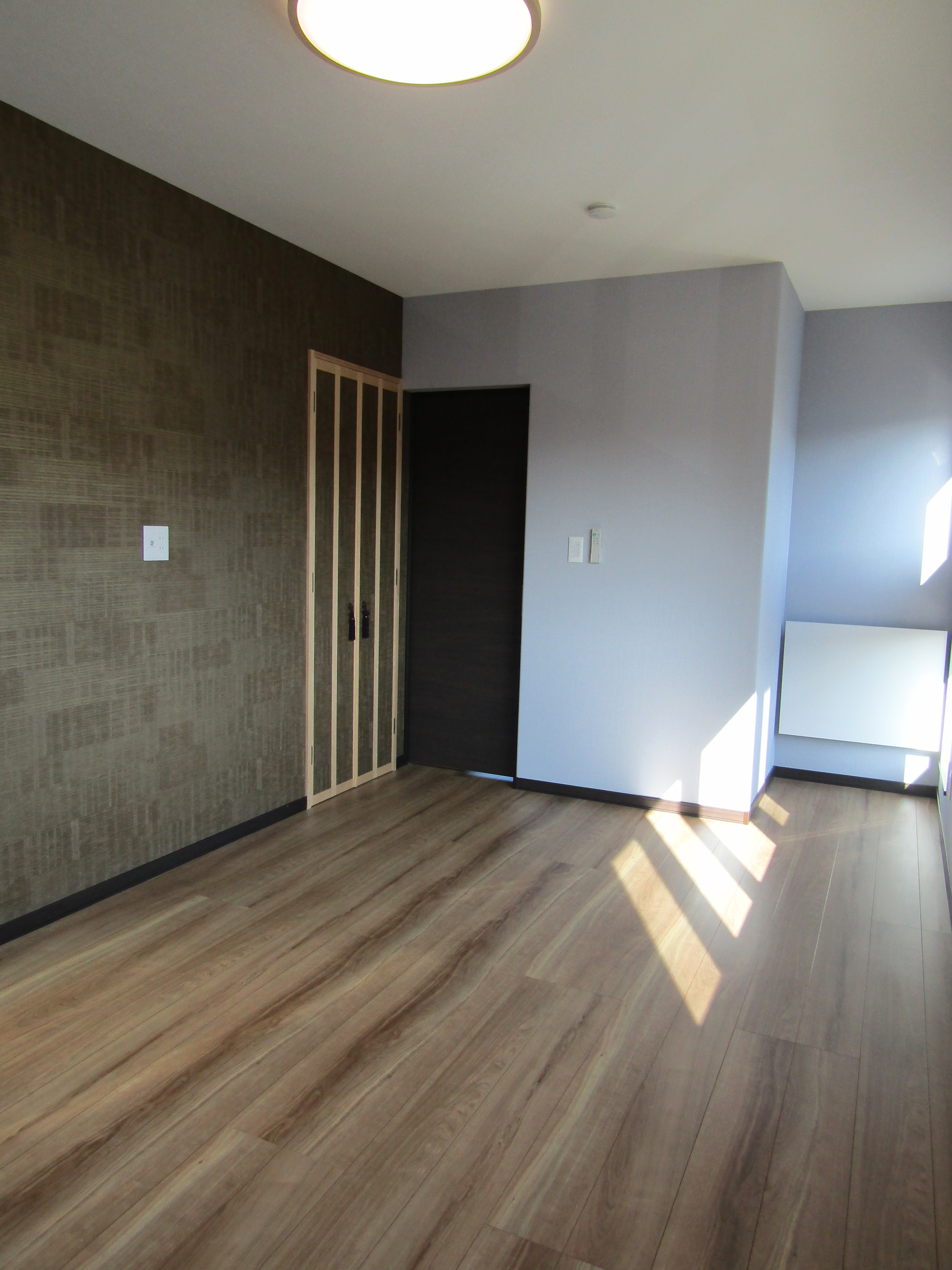 クリックで大きな画像を表示