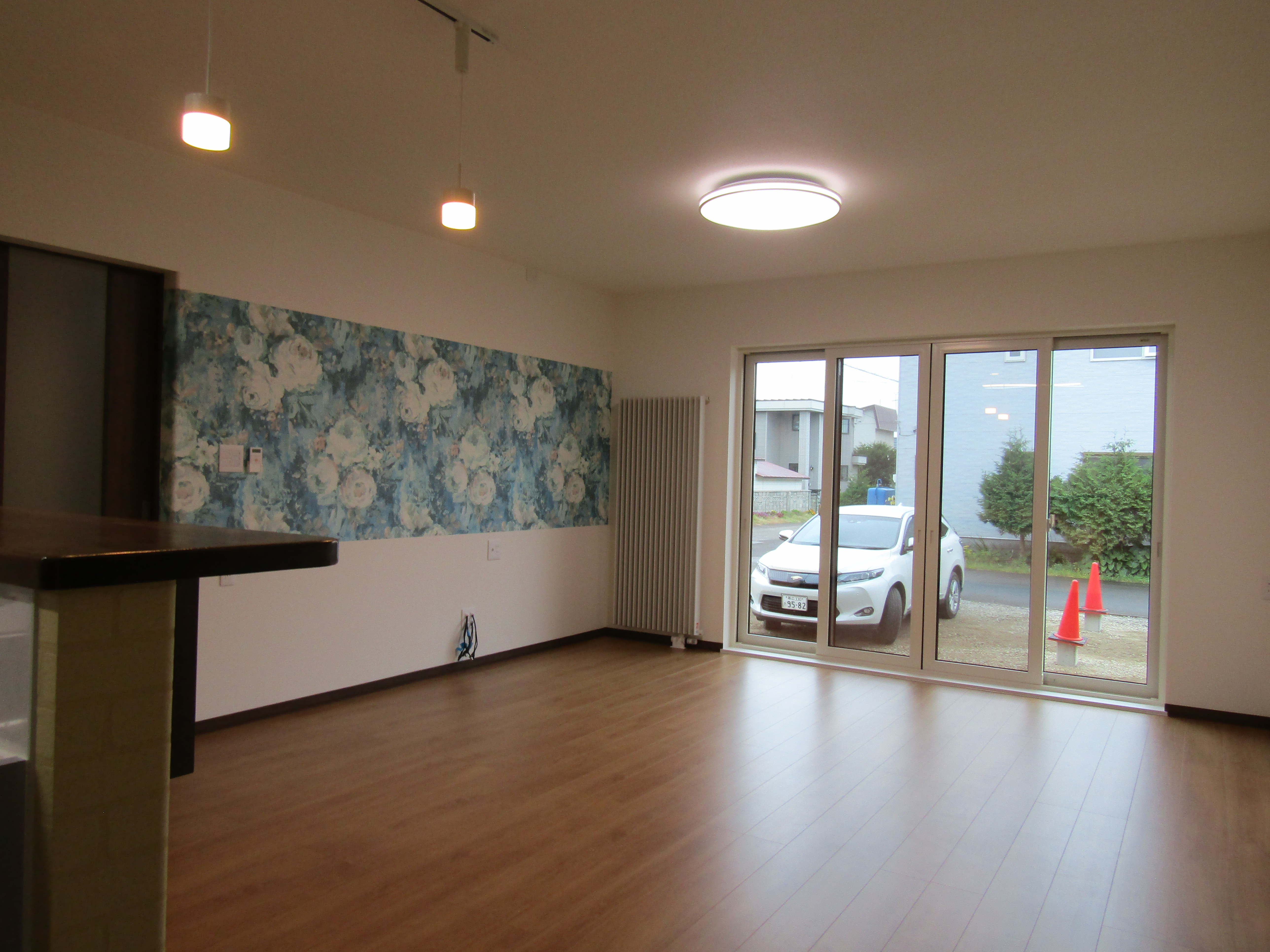 クリックで大きな画像を表示