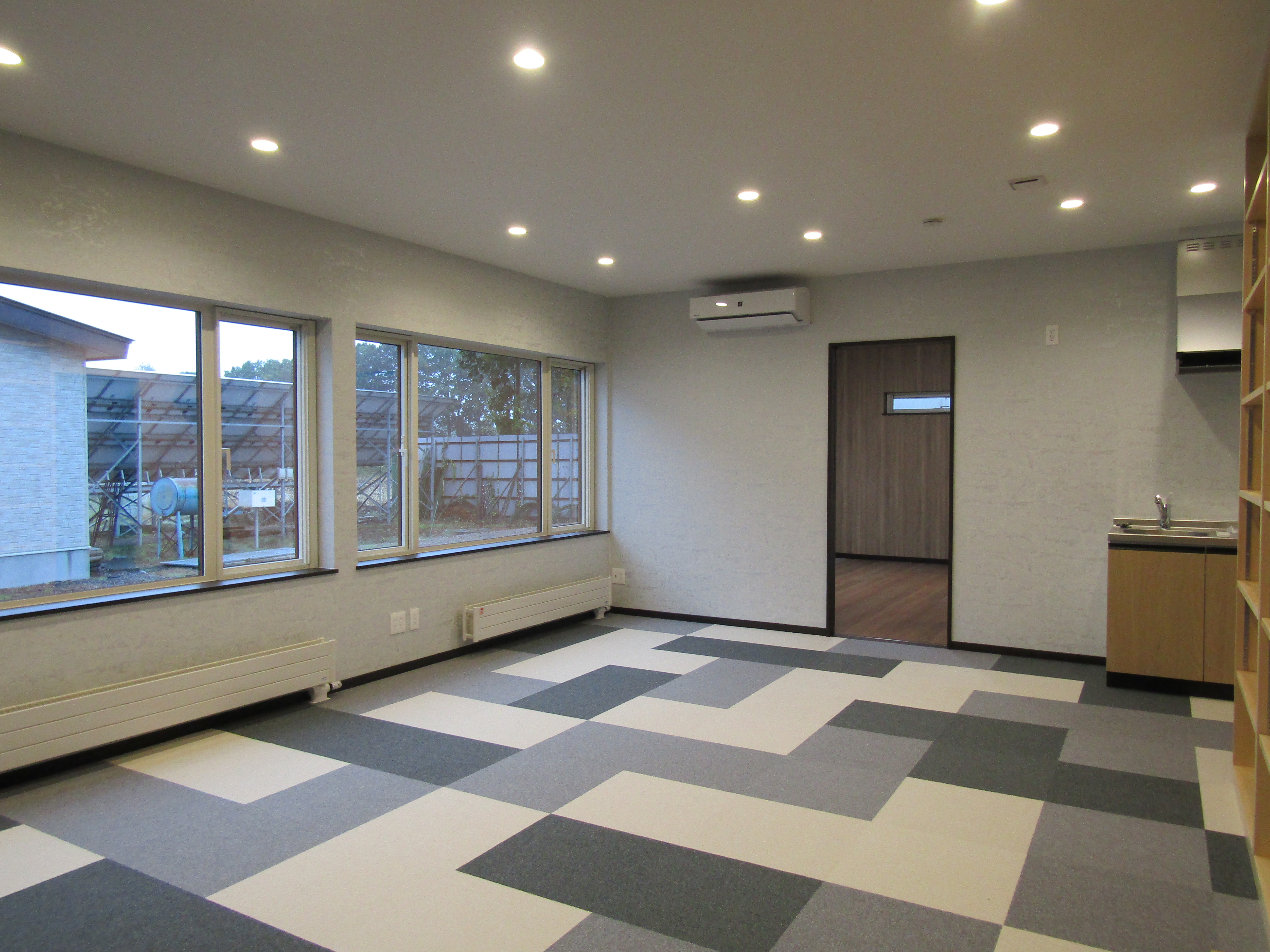 クリックで大きな画像を表示