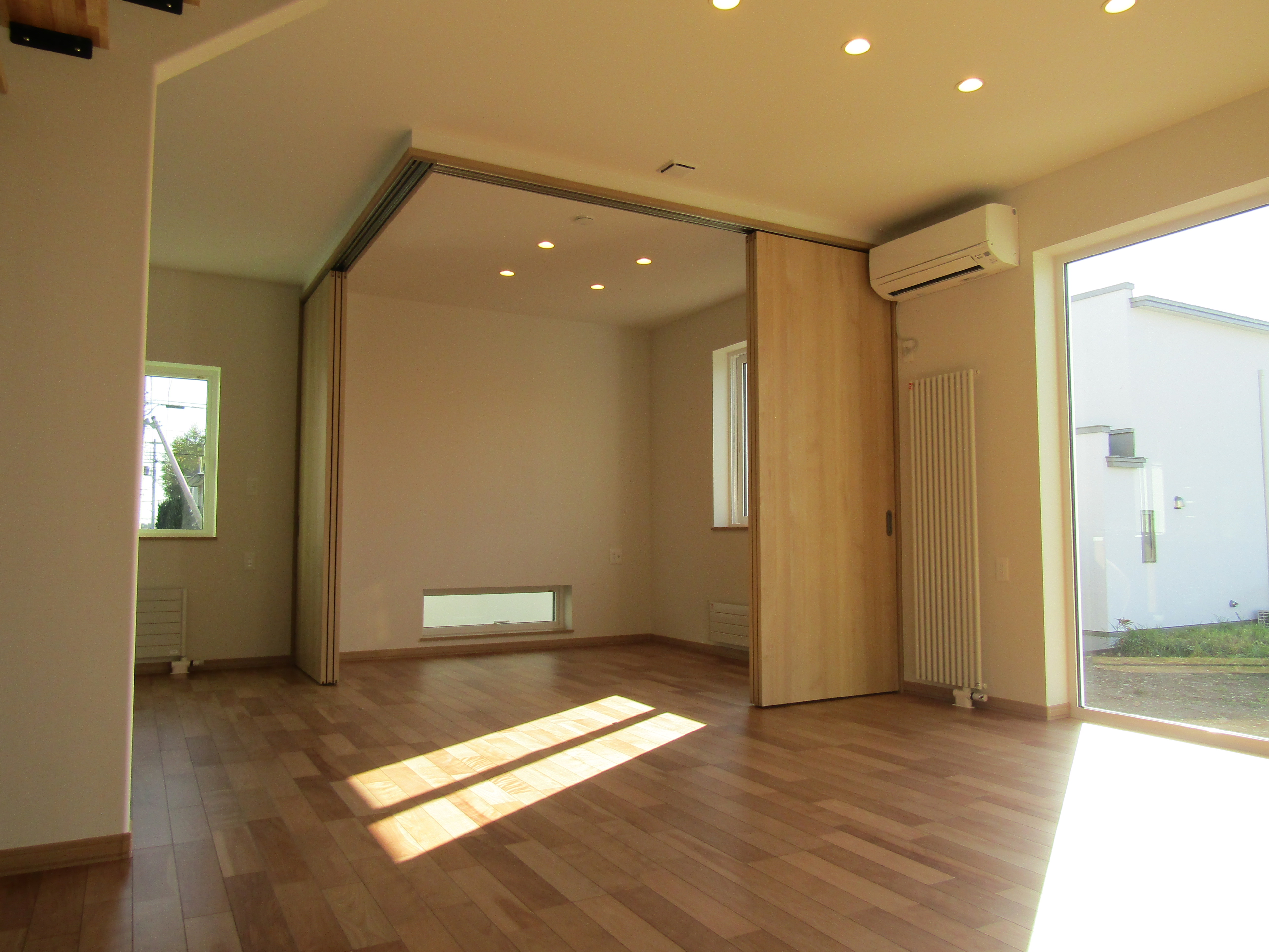 クリックで大きな画像を表示