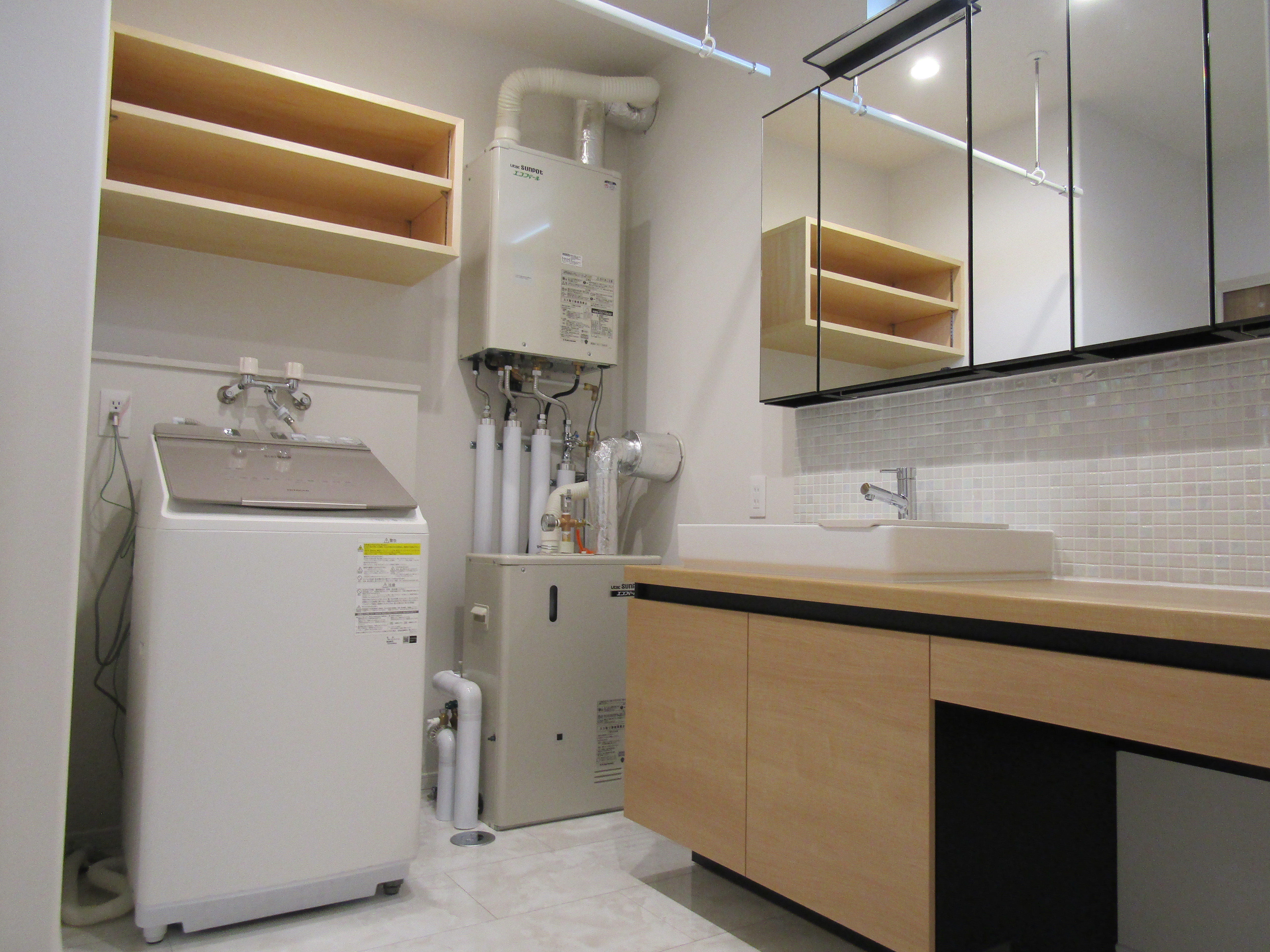 クリックで大きな画像を表示