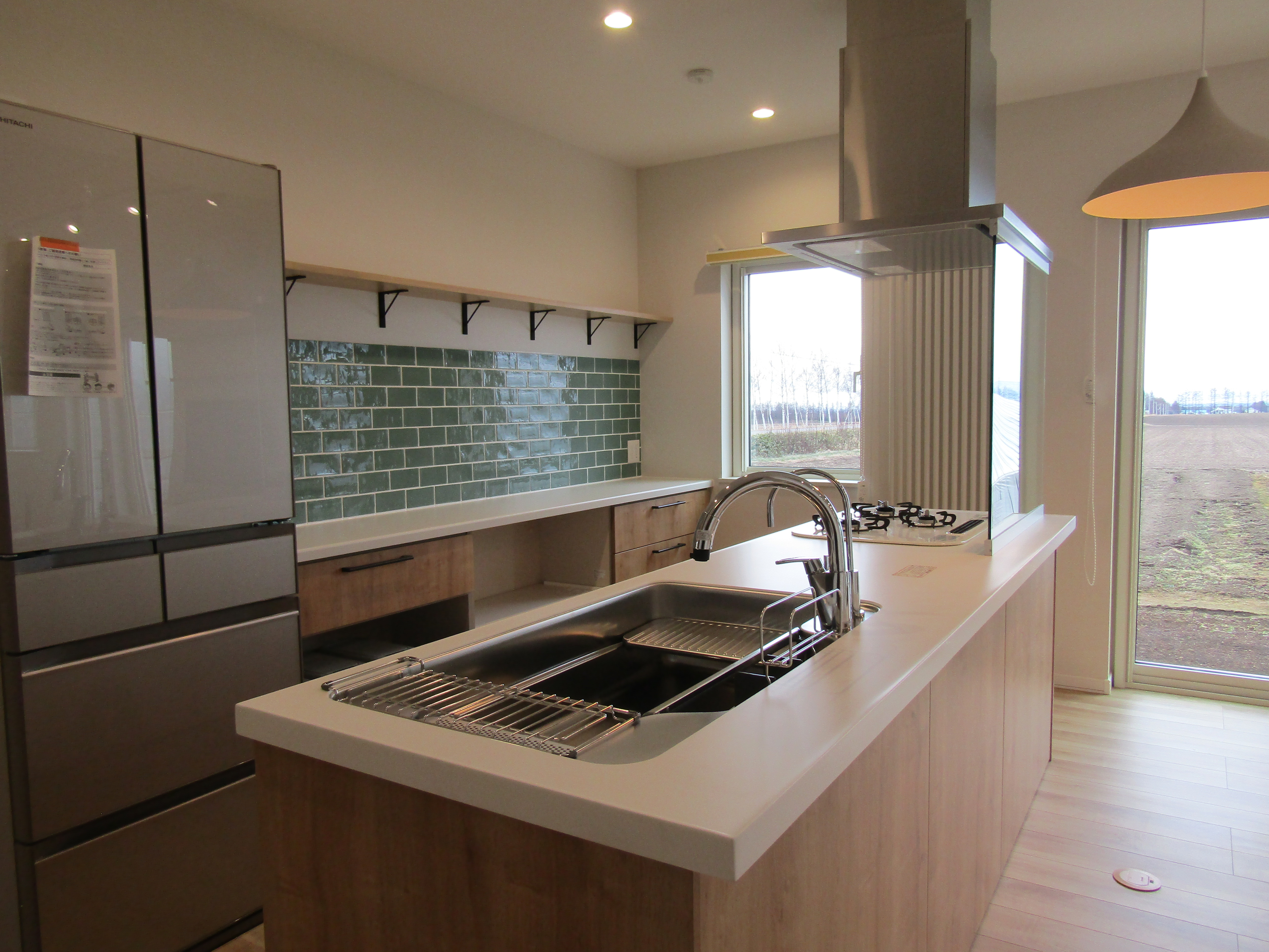 クリックで大きな画像を表示