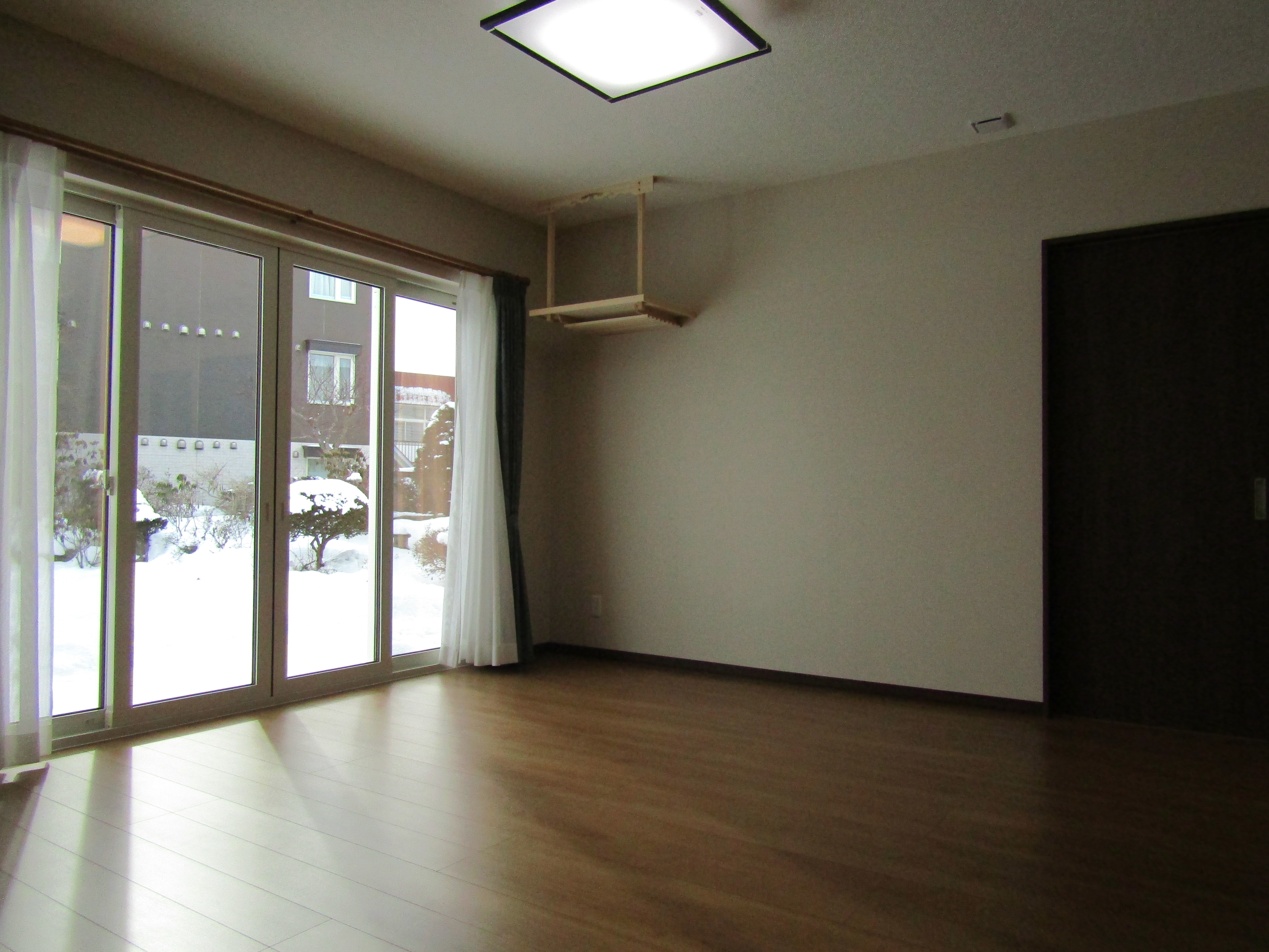 クリックで大きな画像を表示