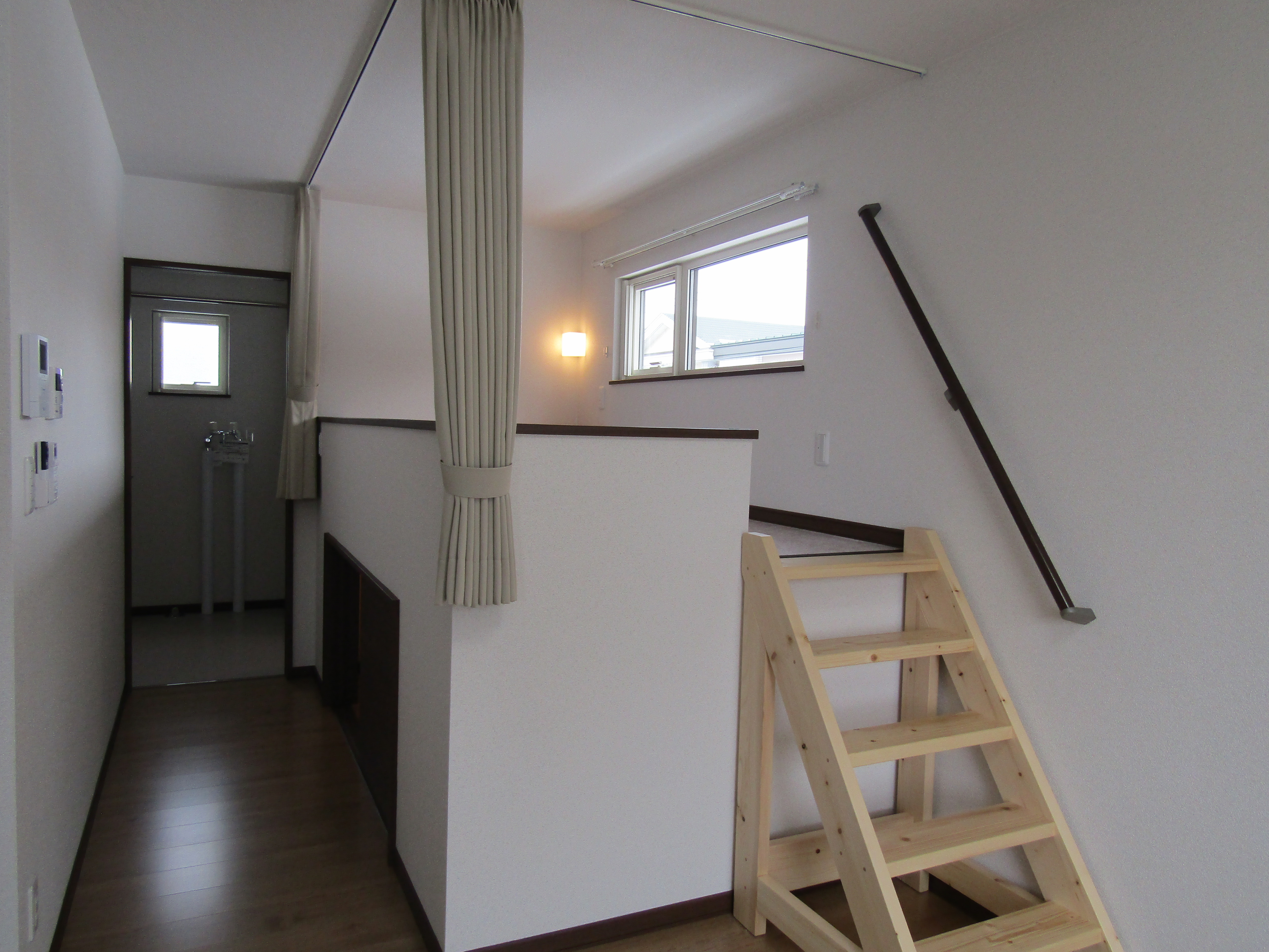 クリックで大きな画像を表示