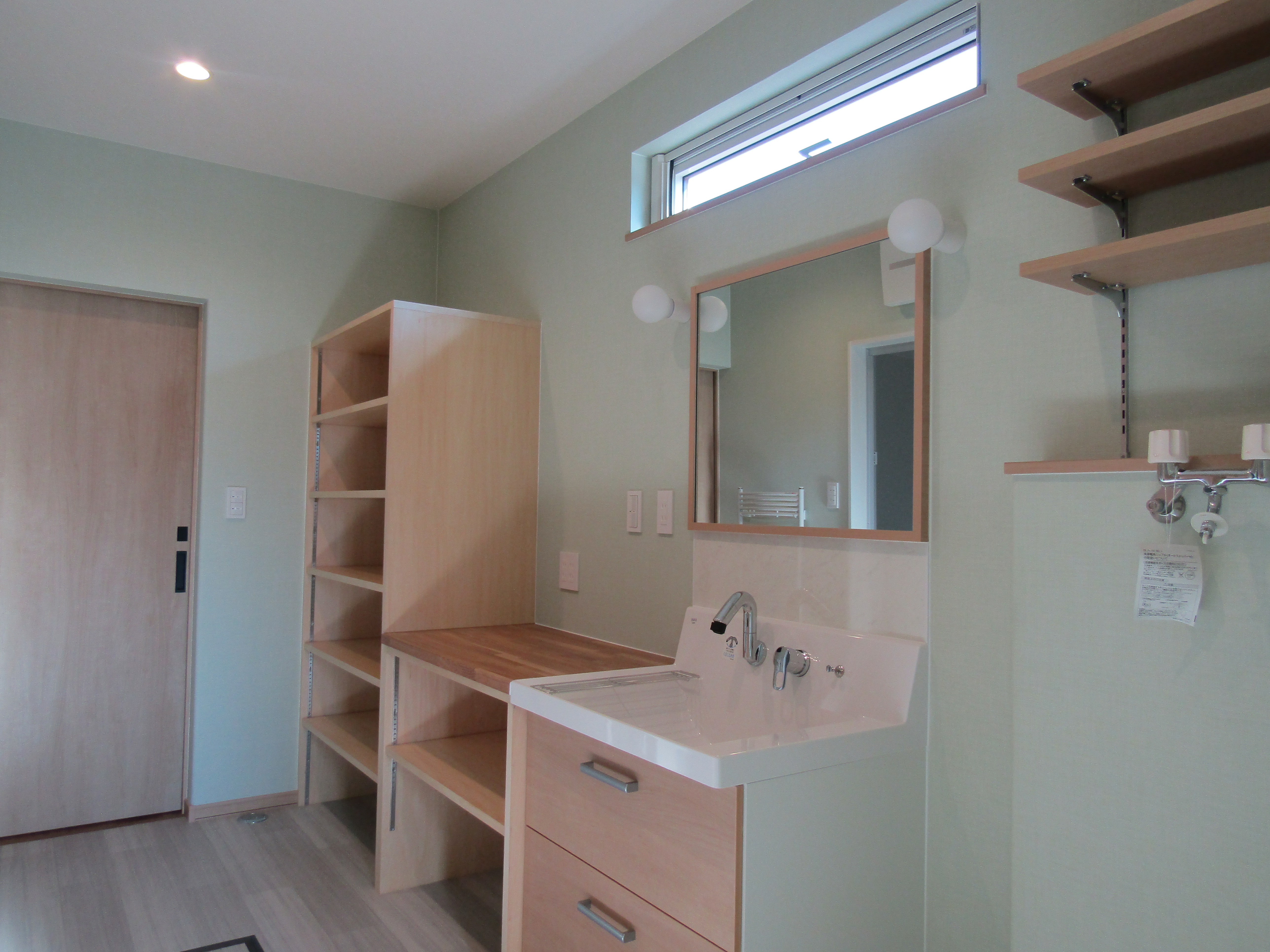 クリックで大きな画像を表示